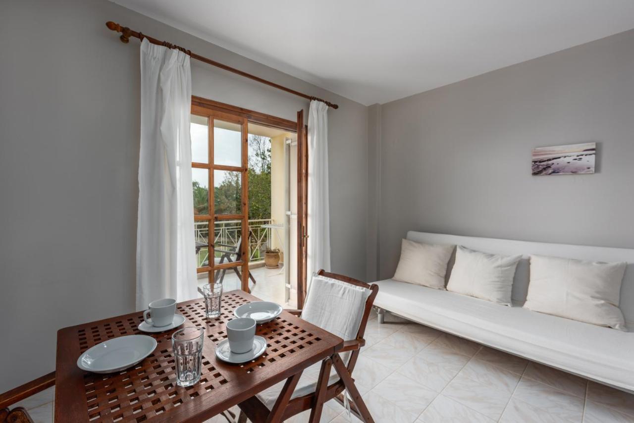 Albouro Seafront Apartments Katelios Extérieur photo