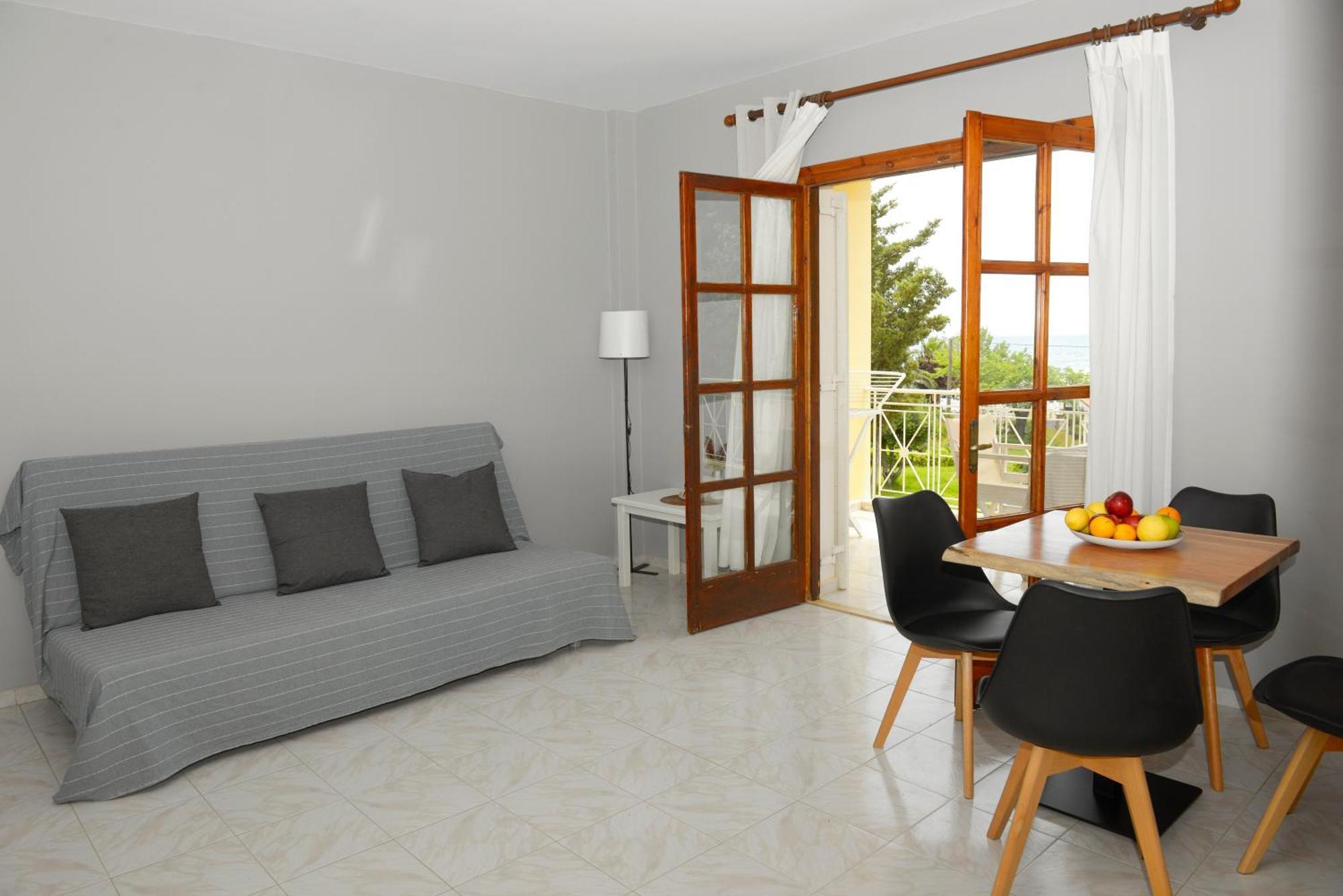 Albouro Seafront Apartments Katelios Extérieur photo
