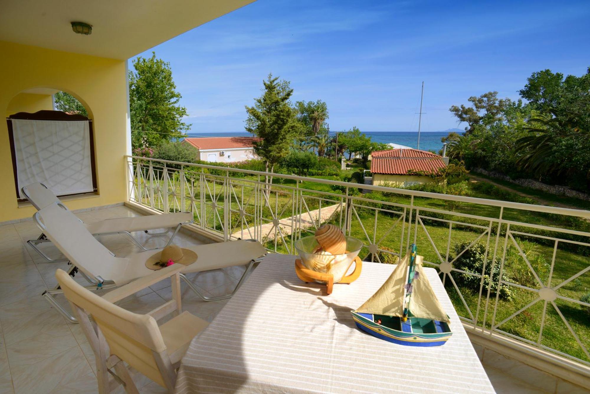Albouro Seafront Apartments Katelios Extérieur photo